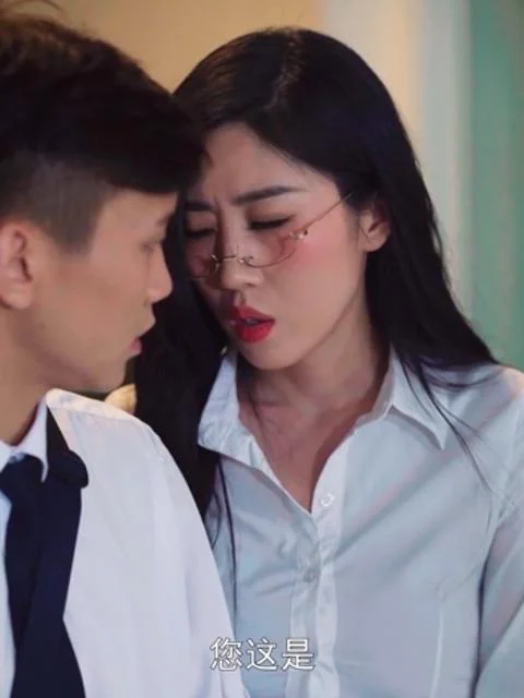 Sự Trỗi Dậy Sau Khi Kết Hôn Với Nữ Tổng Tài